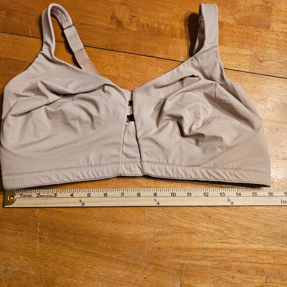 Spanx Bra, No Wires, No Padding, Tan, Size 40DDD - Picture 3 of 11